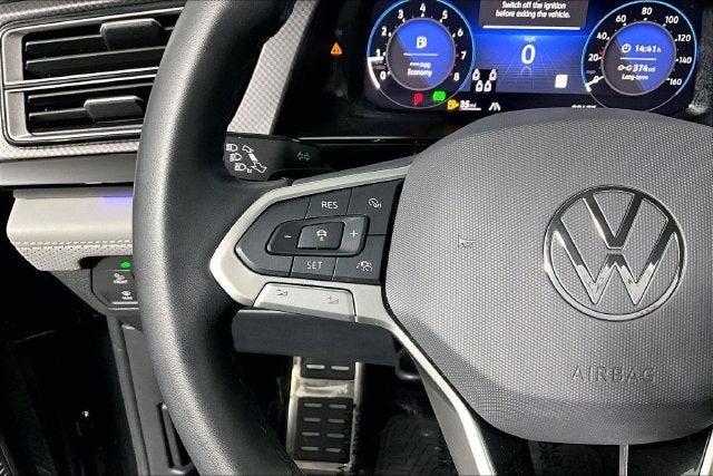 2024 Volkswagen Atlas 2.0T Peak Edition SEL