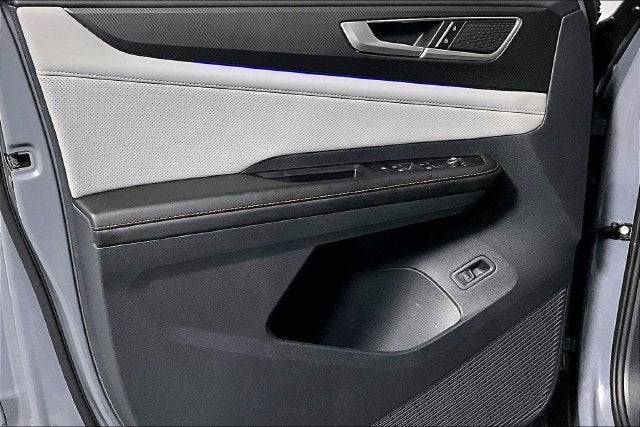 2024 Volkswagen Atlas 2.0T Peak Edition SEL