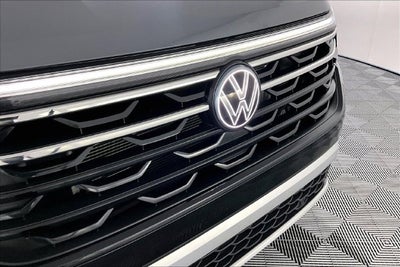 2024 Volkswagen Atlas 2.0T Peak Edition SEL