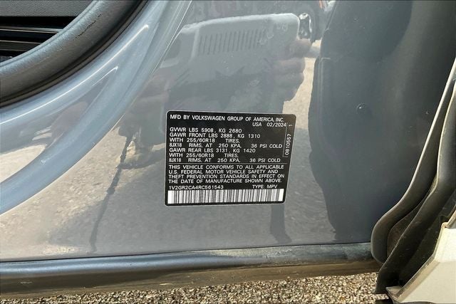 2024 Volkswagen Atlas 2.0T Peak Edition SEL