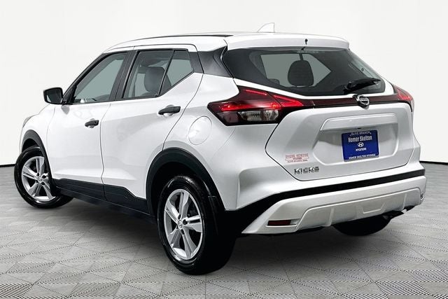 2021 Nissan Kicks S