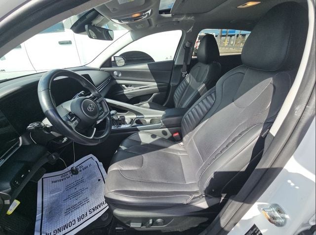 2022 Hyundai Elantra Limited