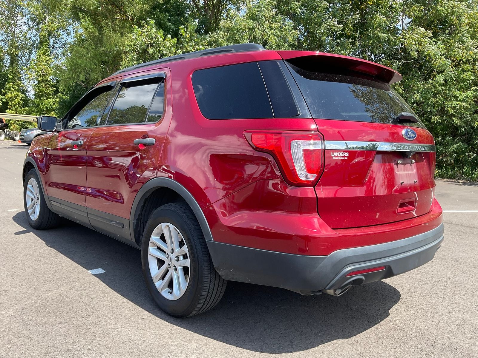 2017 Ford Explorer Base