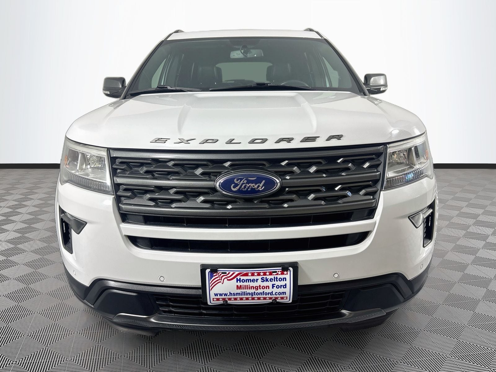 Used 2018 Ford Explorer XLT with VIN 1FM5K7D89JGC51726 for sale in Millington, TN