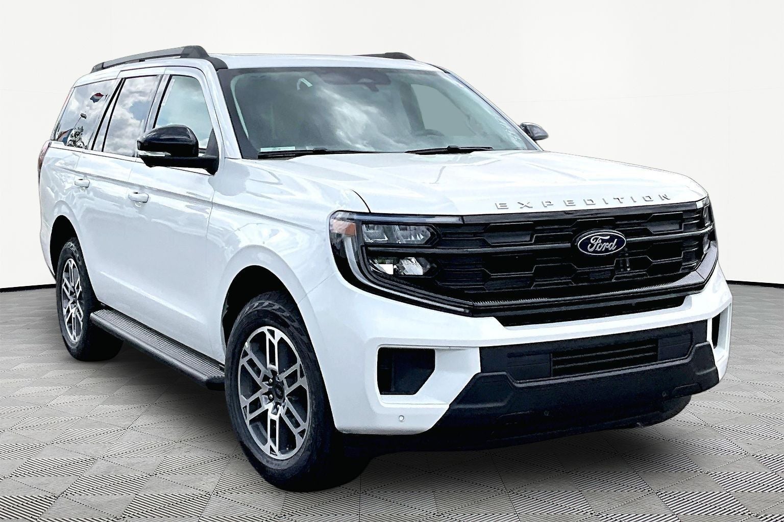 2026 Ford Expedition Active