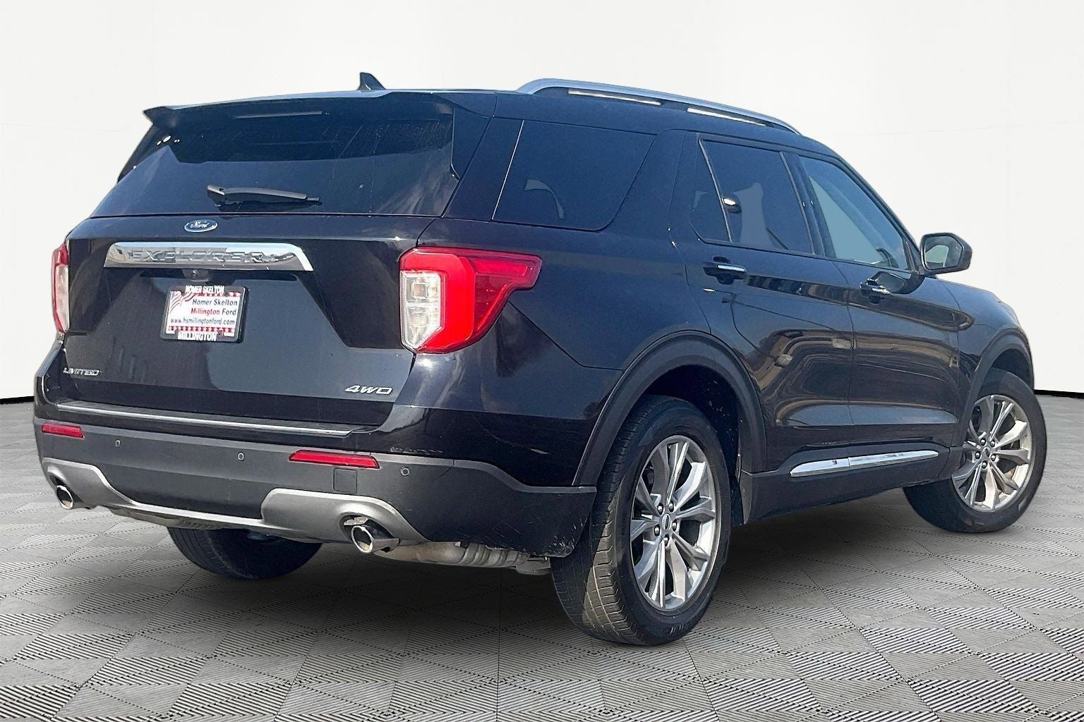 2023 Ford Explorer Limited - Photo 11