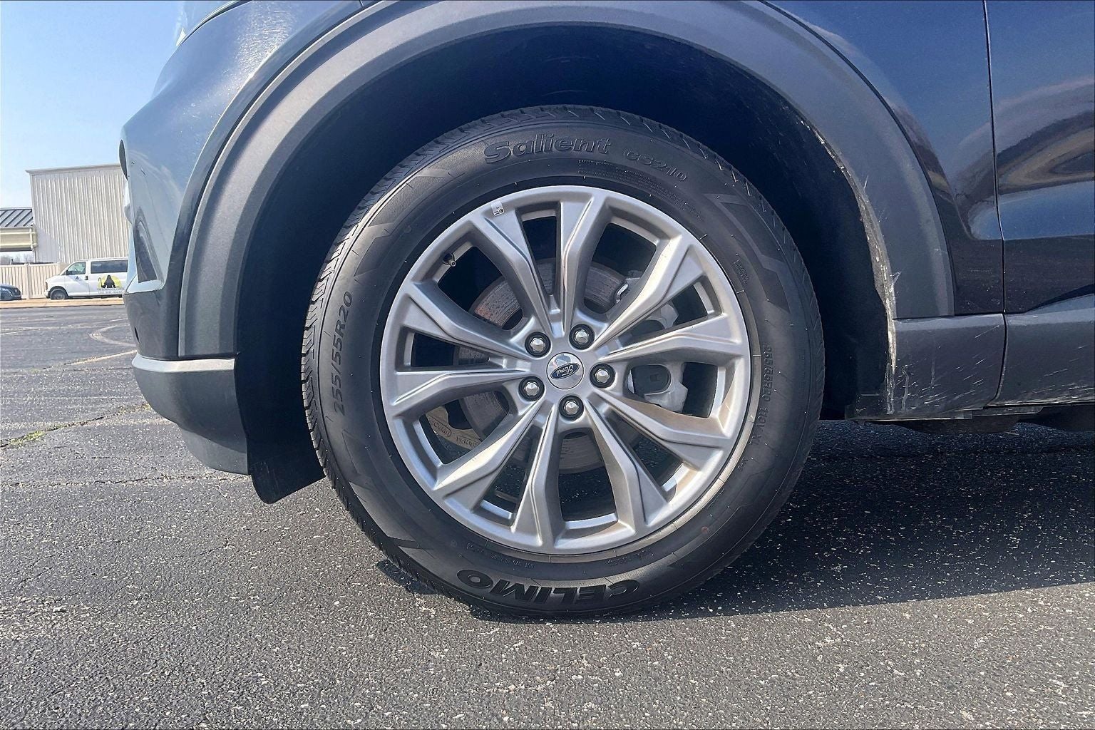 2023 Ford Explorer Limited - Photo 9
