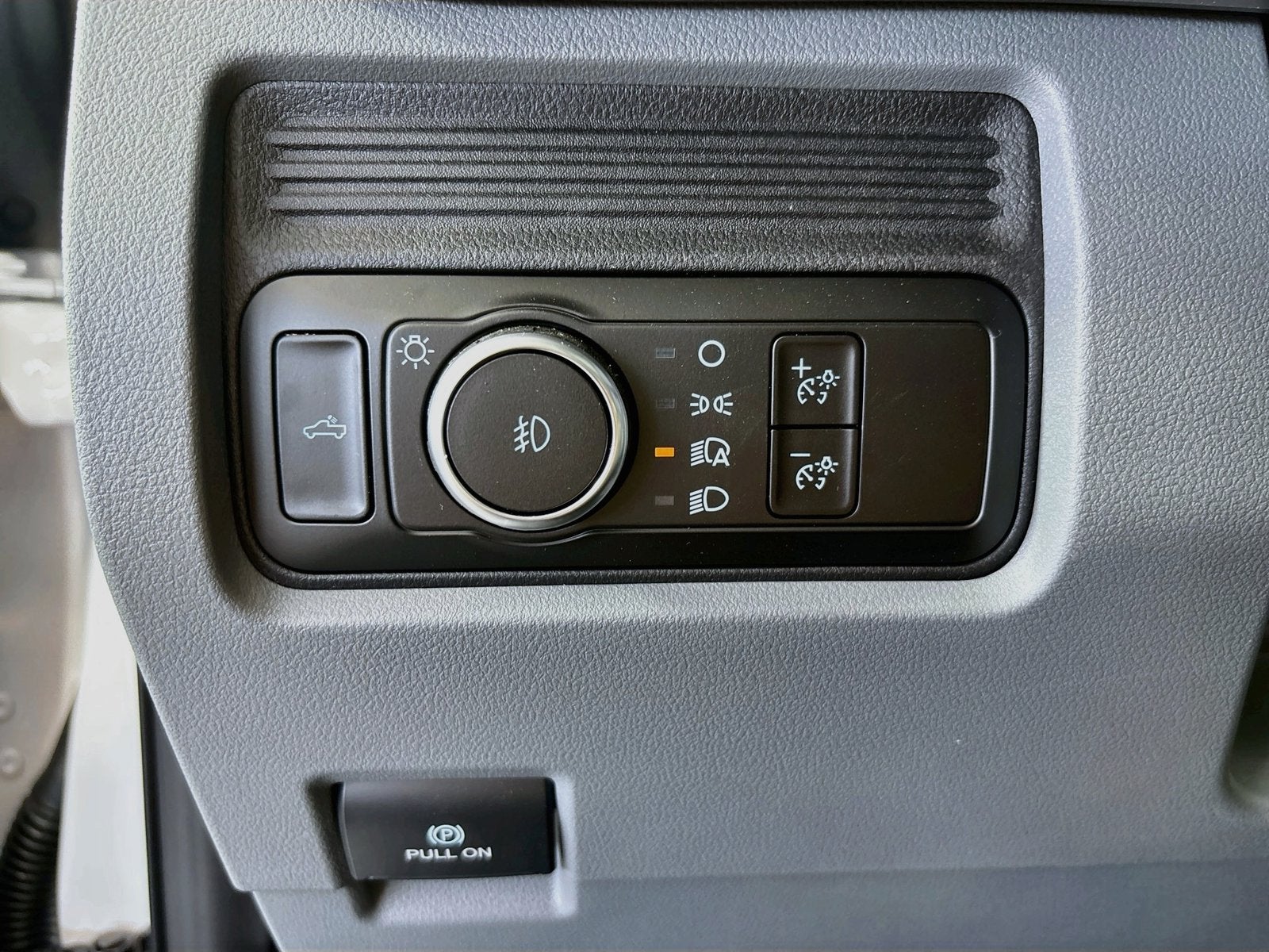 2027 Ford F-350SD XL DRW