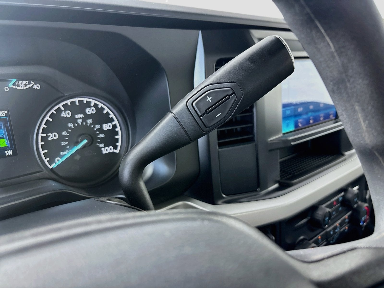 2027 Ford F-350SD XL DRW