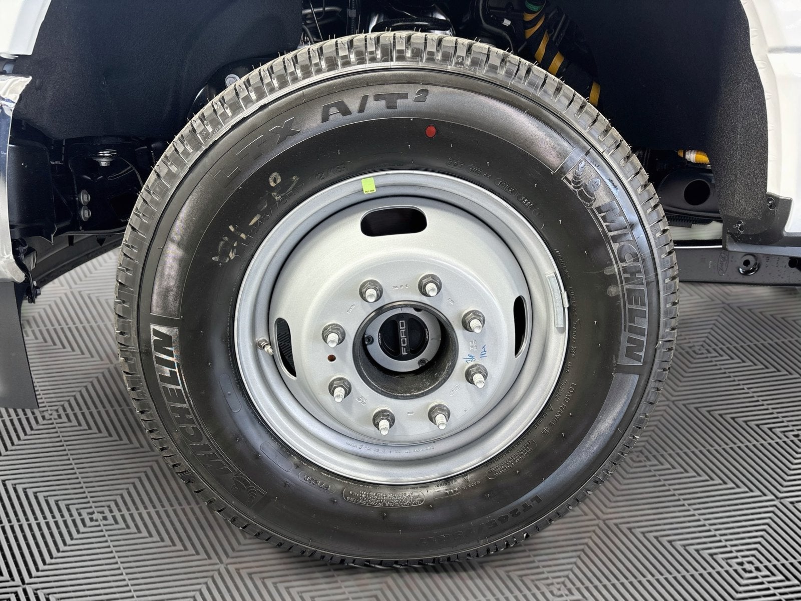 2027 Ford F-350SD XL DRW
