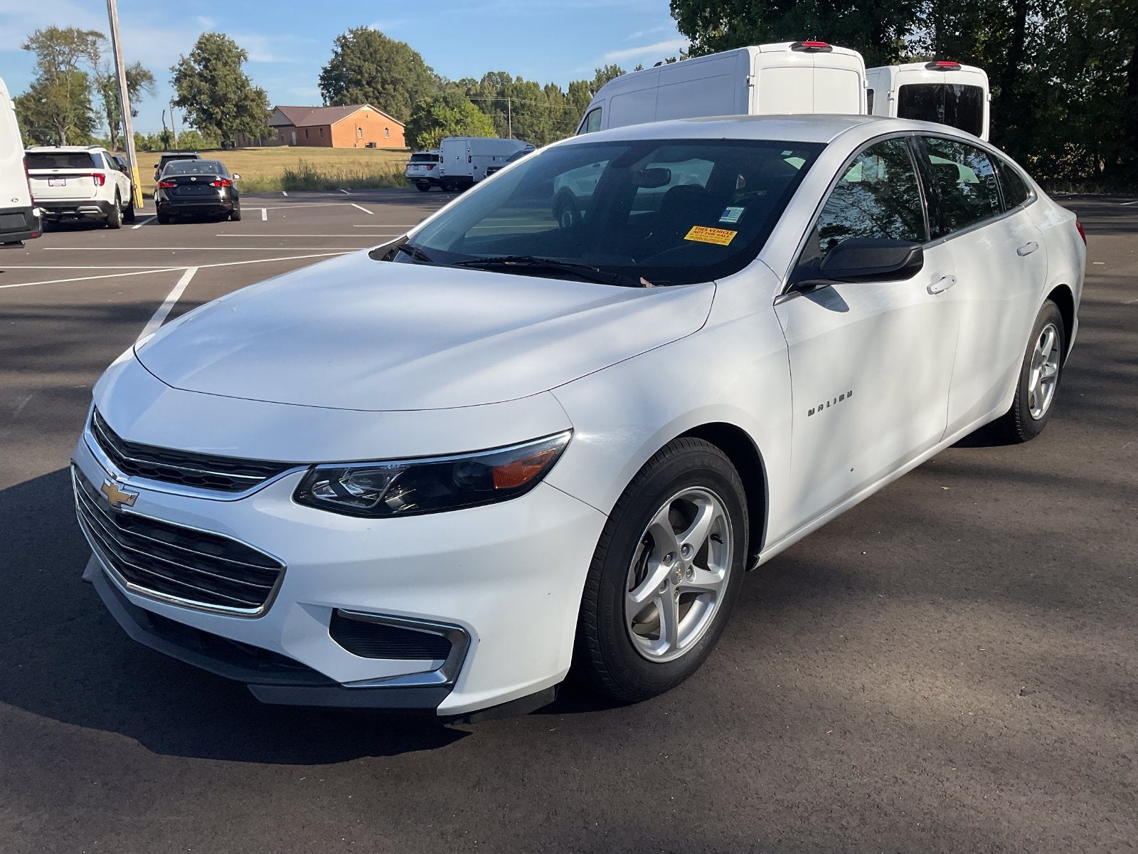 Used 2018 Chevrolet Malibu 1LS with VIN 1G1ZB5ST7JF273384 for sale in Millington, TN
