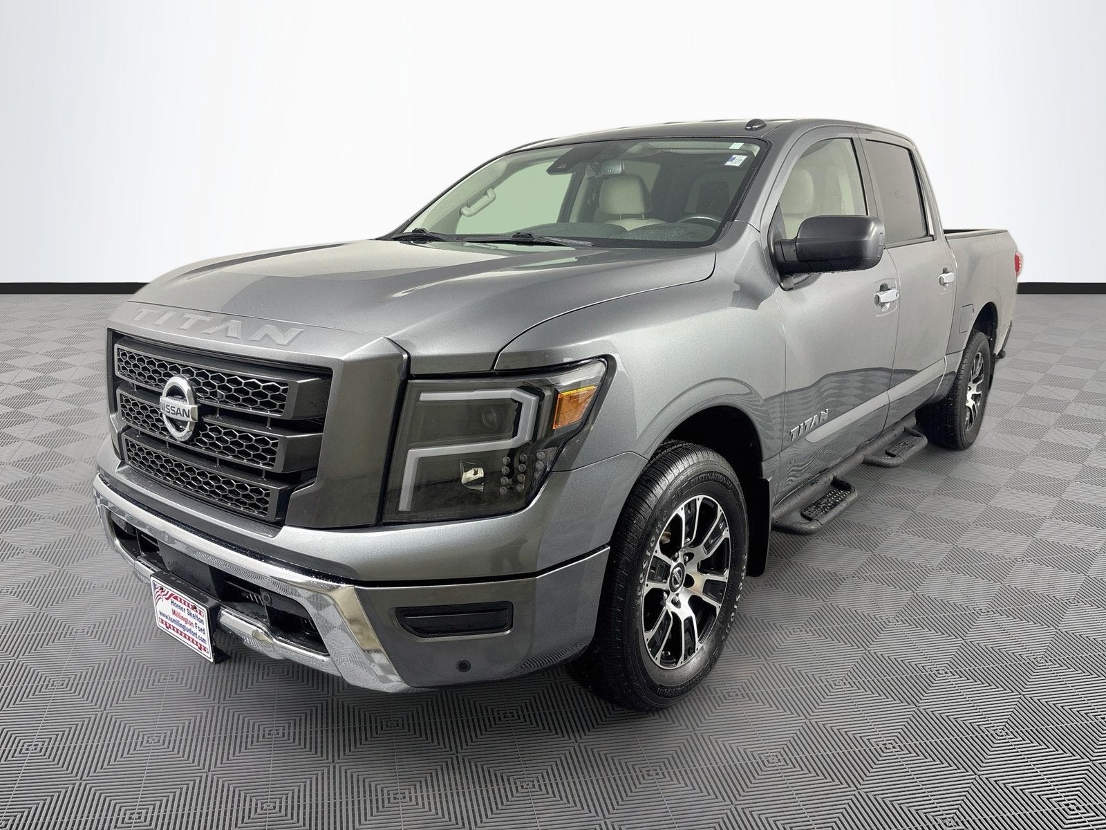 2021 Nissan Titan SV