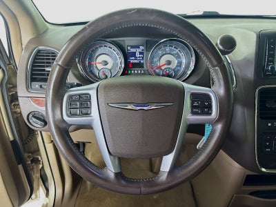 2012 Chrysler Town & Country Touring