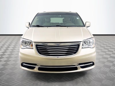 2012 Chrysler Town & Country Touring