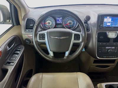 2012 Chrysler Town & Country Touring