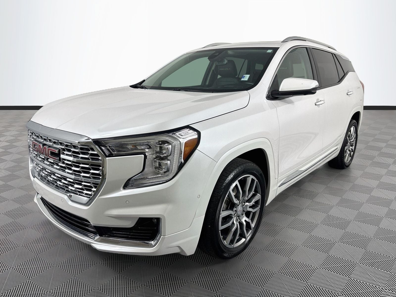 2022 GMC Terrain Denali