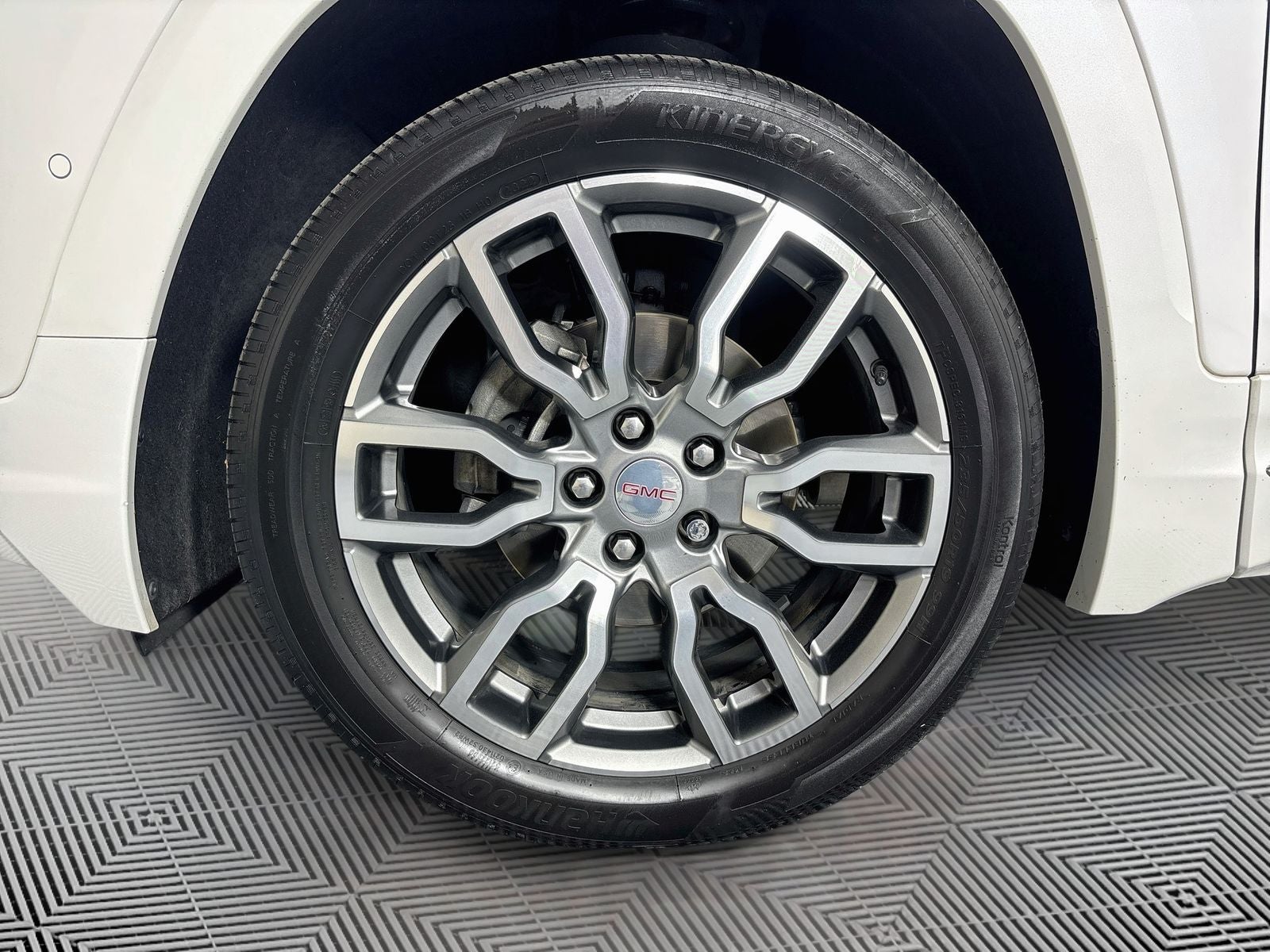 2022 GMC Terrain Denali