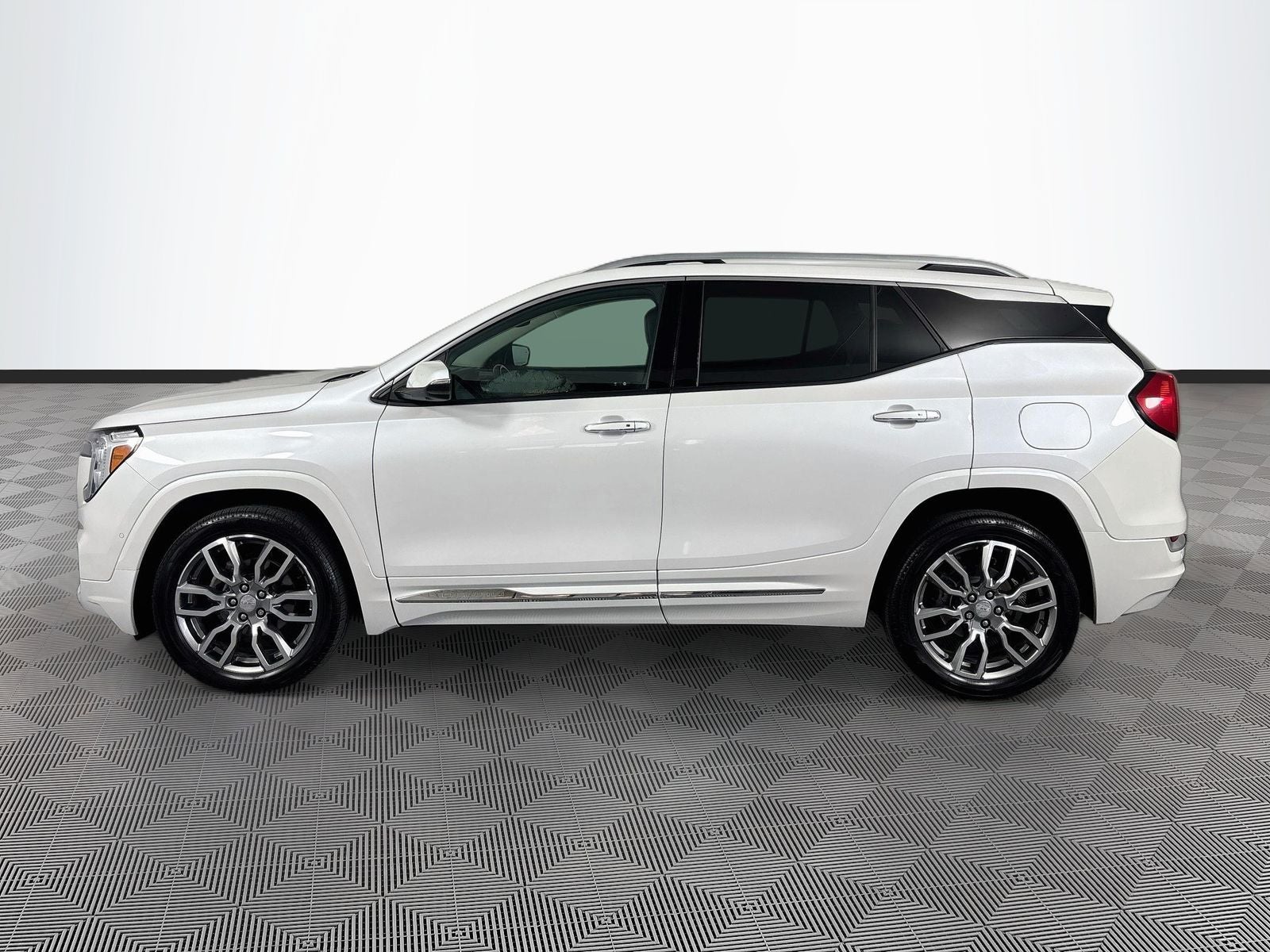 2022 GMC Terrain Denali