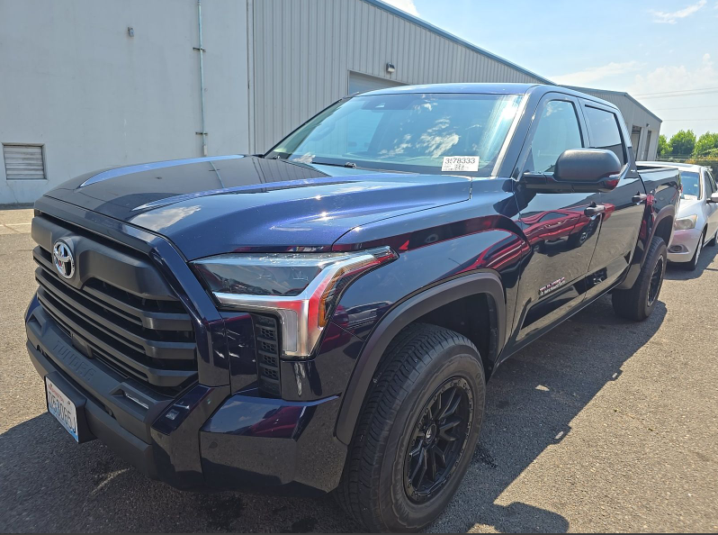 2022 Toyota Tundra SR5