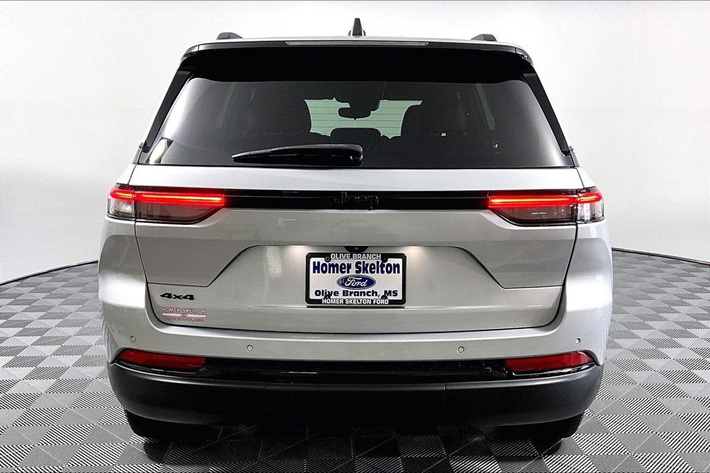 2023 Jeep Grand Cherokee Altitude X
