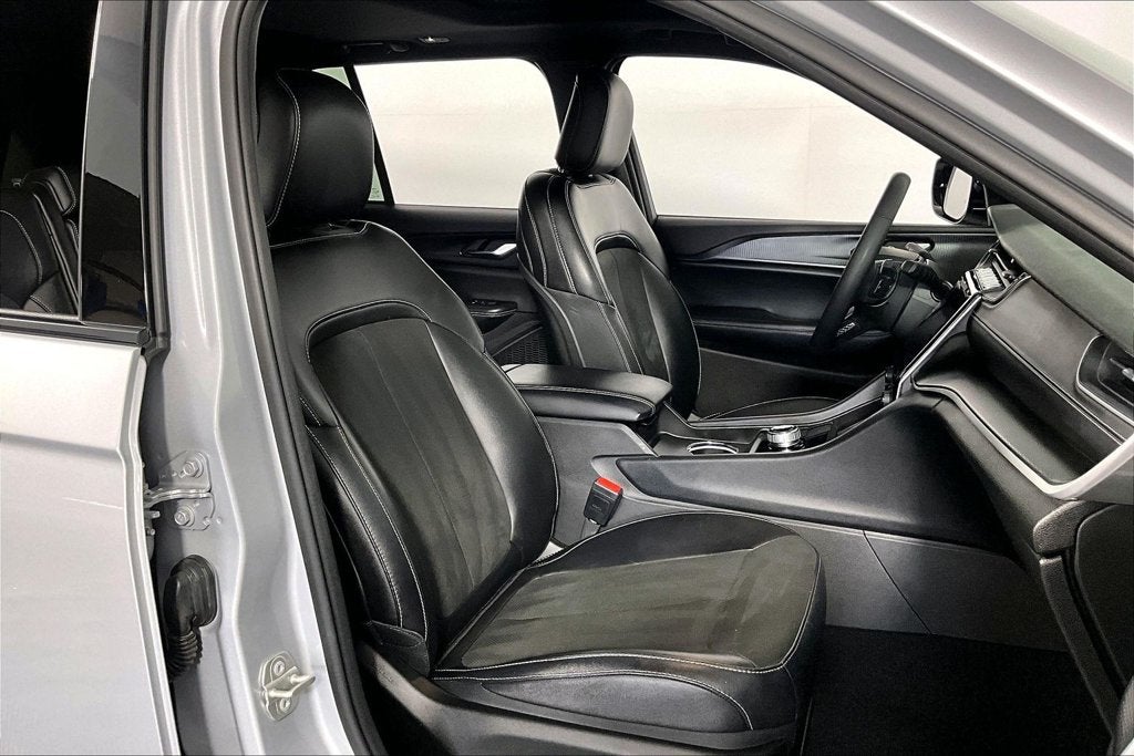 2023 Jeep Grand Cherokee Altitude X