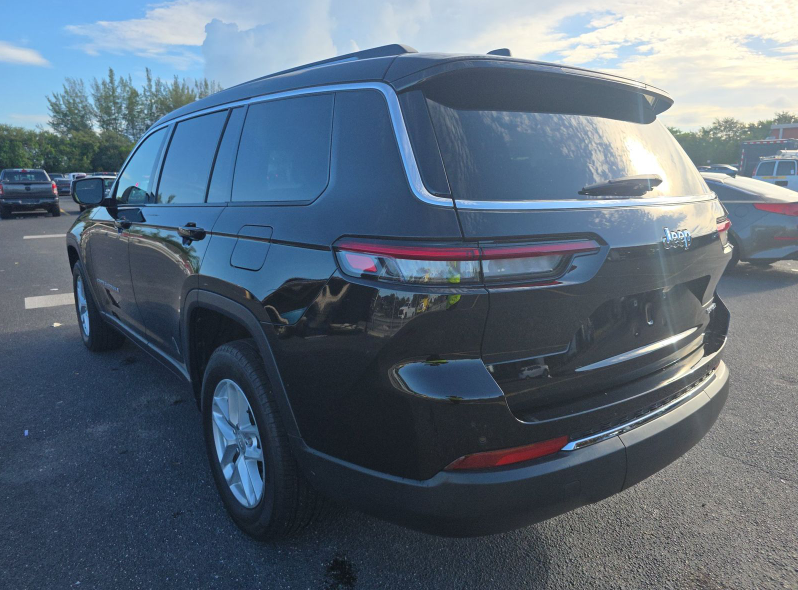 2023 Jeep Grand Cherokee L Laredo