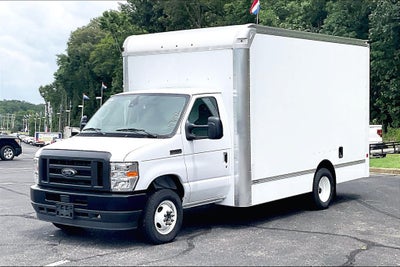 2024 Ford E-450SD Base