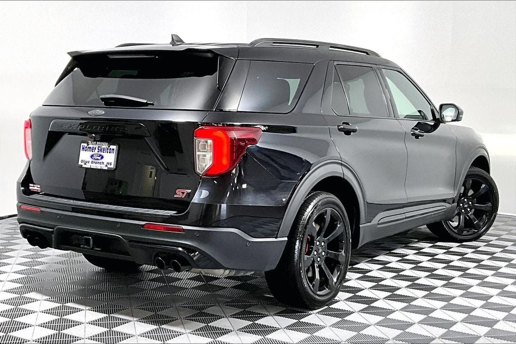 2021 Ford Explorer ST