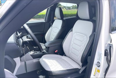 2024 Ford Escape Plug-In Hybrid Base