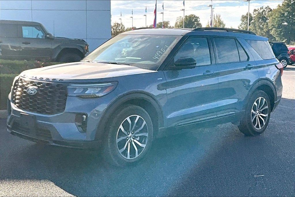 2027 Ford Explorer ST-Line