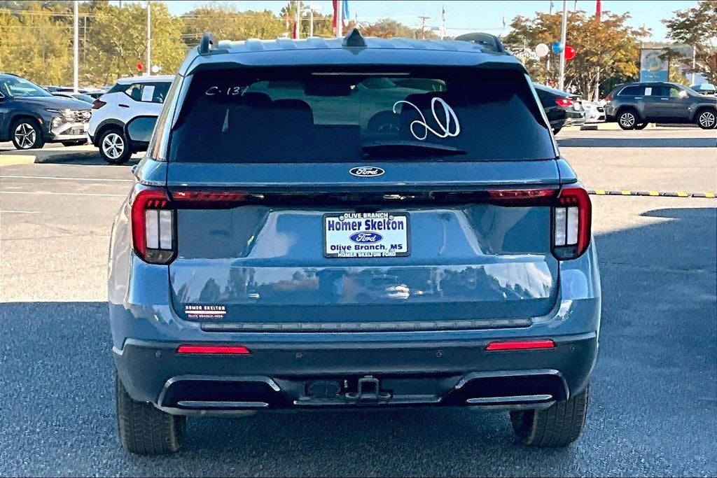 2027 Ford Explorer ST-Line