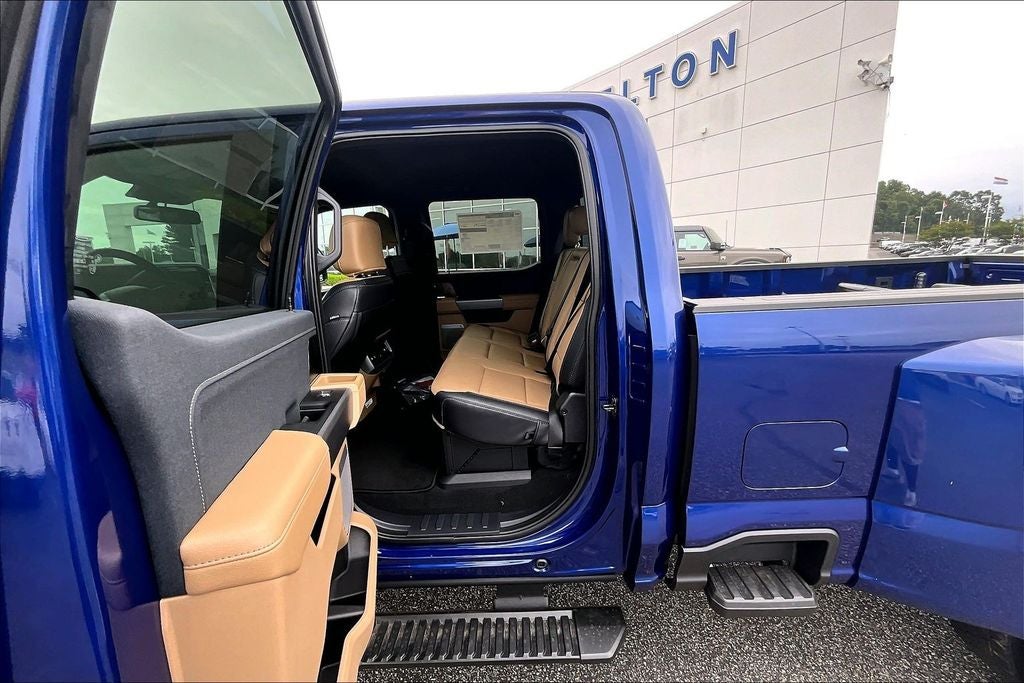 2026 Ford F-450SD Lariat DRW