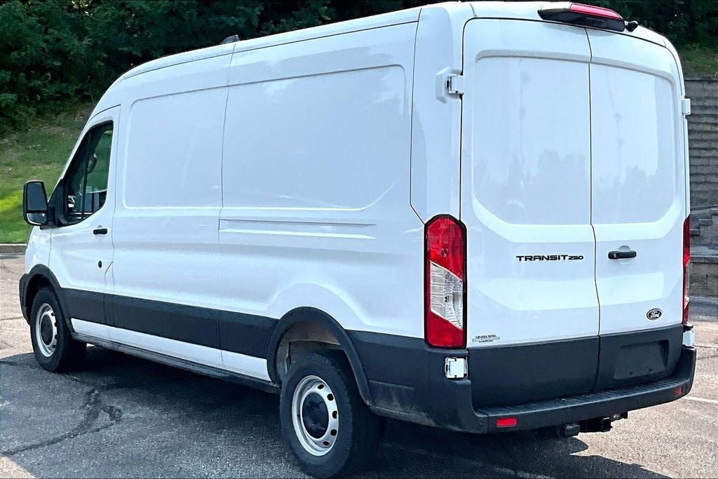 2026 Ford Transit-250 Base
