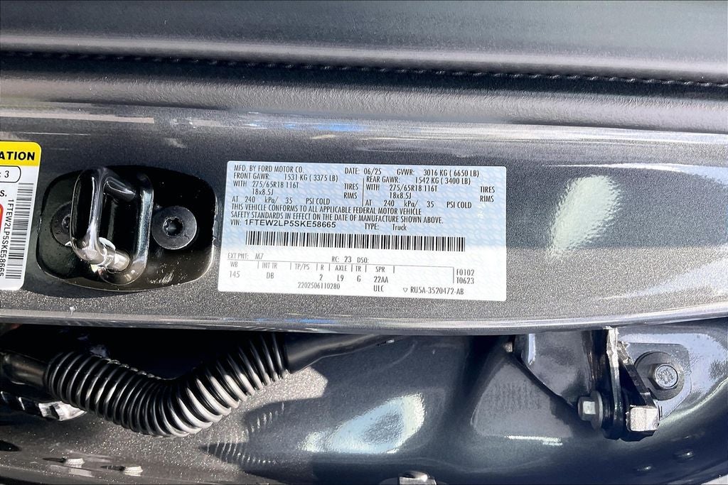 2025 Ford F-150 STX
