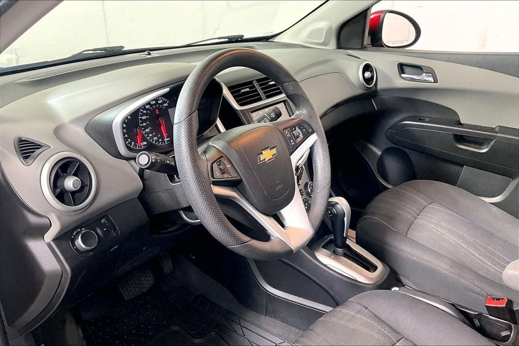 2019 Chevrolet Sonic LT