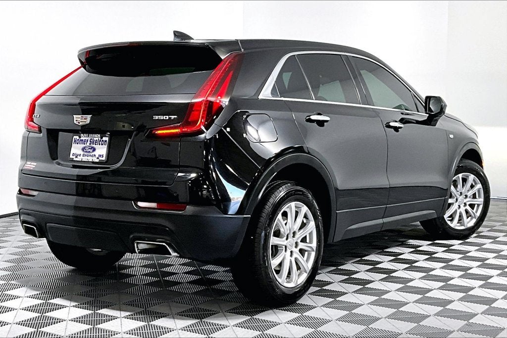 2023 Cadillac XT4 Luxury