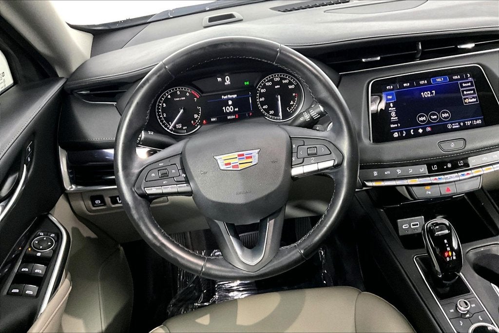 2023 Cadillac XT4 Luxury