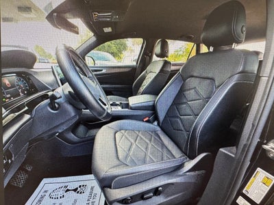 2024 Volkswagen Atlas Cross Sport 2.0T SE w/Technology