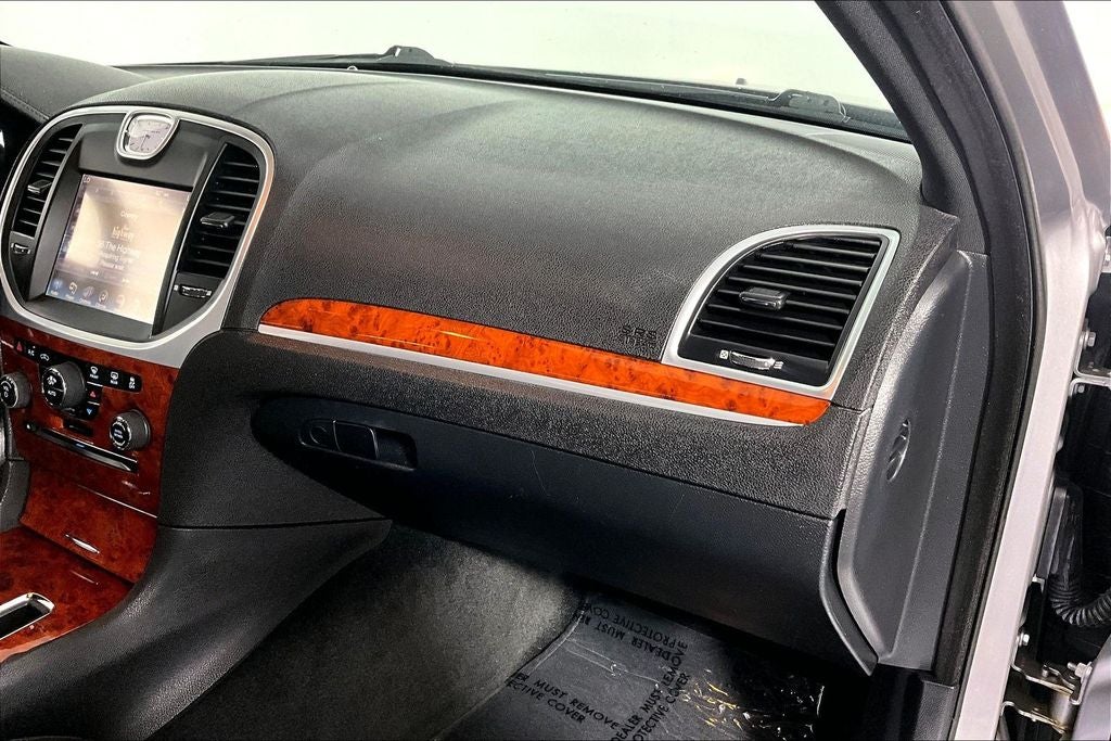 2014 Chrysler 300 Base