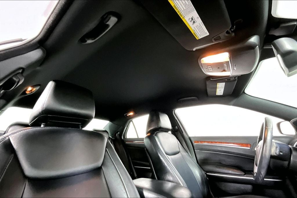 2014 Chrysler 300 Base