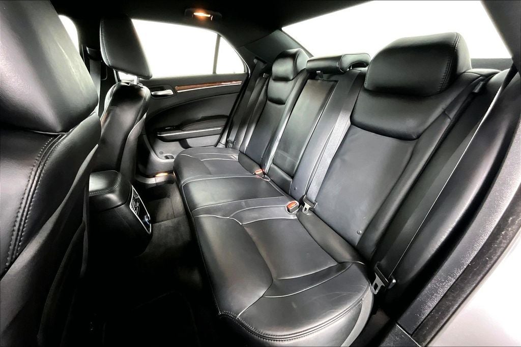 2014 Chrysler 300 Base