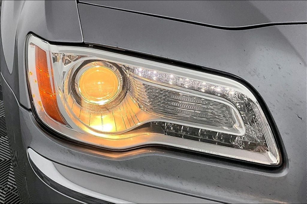 2014 Chrysler 300 Base