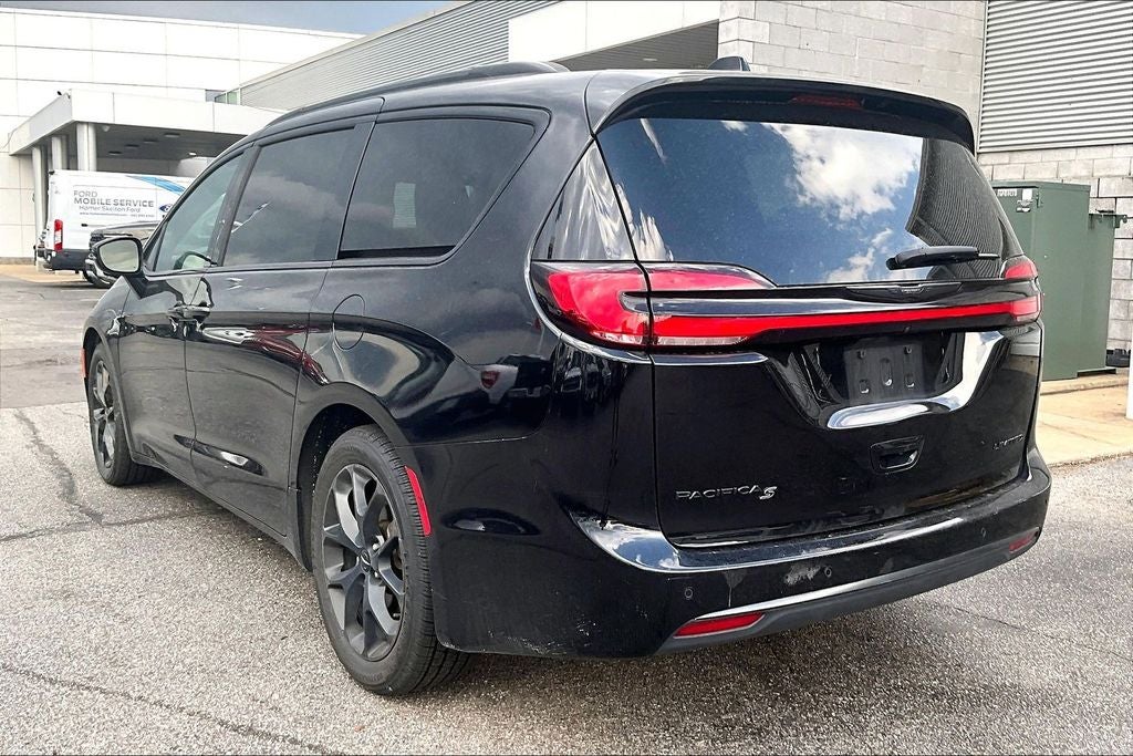 2025 Chrysler Pacifica Limited