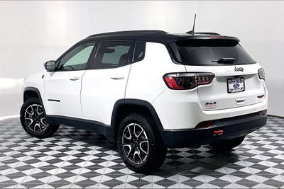 2025 Jeep Compass Trailhawk