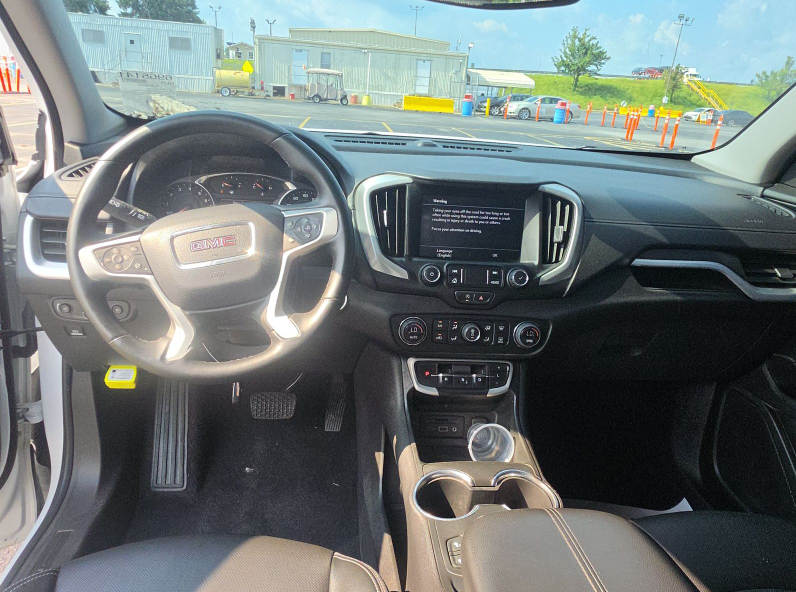 2023 GMC Terrain SLT