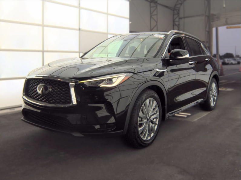 2023 INFINITI QX50 LUXE