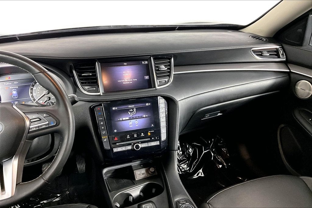 2023 INFINITI QX50 LUXE