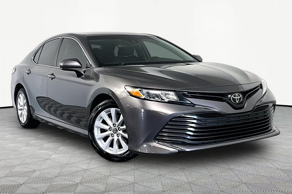 2018 Toyota Camry LE