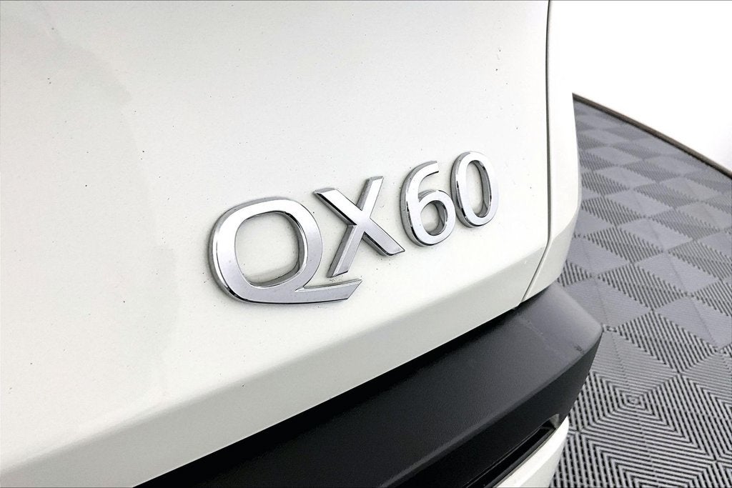 2023 INFINITI QX60 LUXE