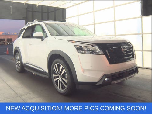 2025 Nissan Pathfinder Platinum